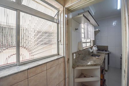 Apartamento para alugar com 65m², 2 quartos e 1 vagaÁrea de Serviço