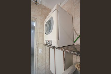 Apartamento para alugar com 65m², 2 quartos e 1 vagaÁrea de Serviço