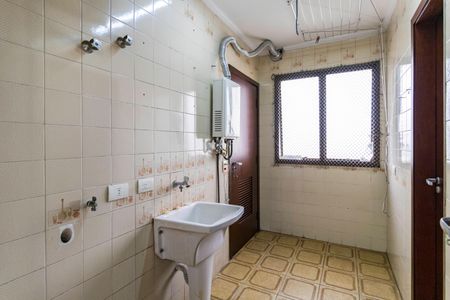 Apartamento para alugar com 140m², 3 quartos e 3 vagas Apartamento para alugar com 140m², 3 quartos e 3 vagasÁrea de Serviço