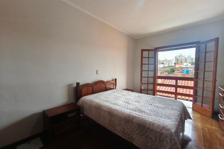 Casa à venda com 299m², 4 quartos e 2 vagas Casa à venda com 299m², 4 quartos e 2 vagasQuarto Suíte