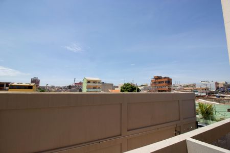 Vista da Sala de apartamento para alugar com 2 quartos, 41m² em Qn 407, Brasília