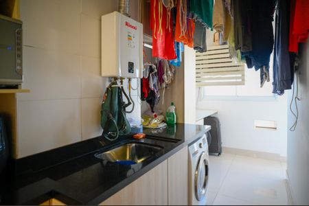 Apartamento à venda com 96m², 2 quartos e 2 vagasÁrea de Serviço