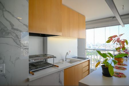 Apartamento à venda com 96m², 2 quartos e 2 vagas Apartamento à venda com 96m², 2 quartos e 2 vagasVaranda