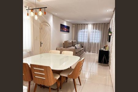 Casa à venda com 2 quartos, 118m² em Vila Antonieta, São Paulo