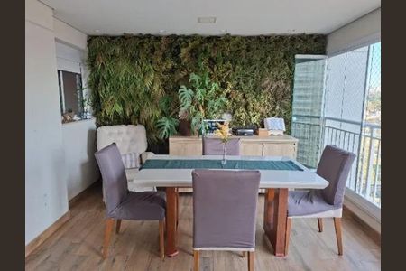 Apartamento à venda com 4 quartos, 136m² em Vila Anastácio, São Paulo