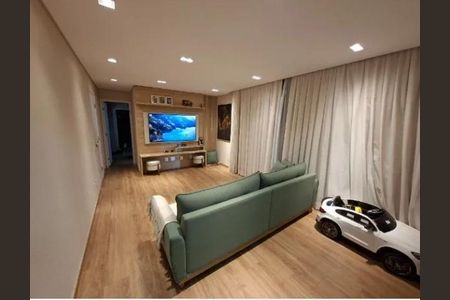 Apartamento à venda com 4 quartos, 136m² em Vila Anastácio, São Paulo