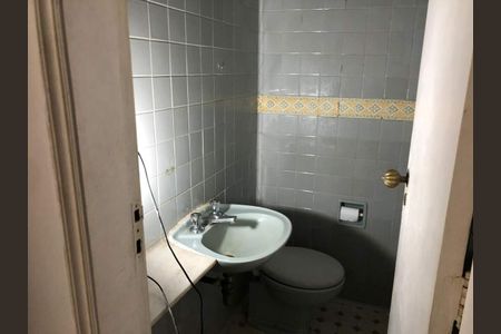 Apartamento à venda com 191m², 4 quartos e 1 vaga