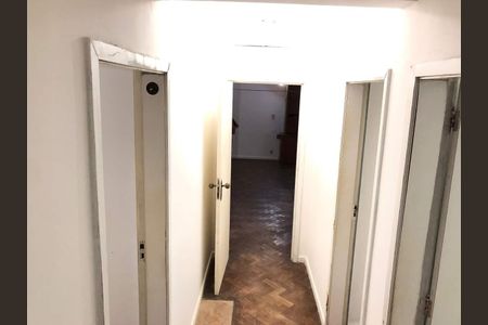 Apartamento à venda com 191m², 4 quartos e 1 vaga
