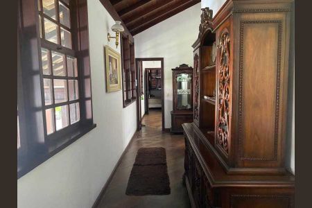 Casa de condomínio à venda com 724m², 4 quartos e 3 vagas