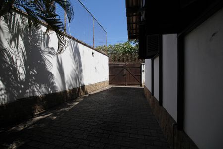 Casa de condomínio à venda com 724m², 4 quartos e 3 vagasGaragem