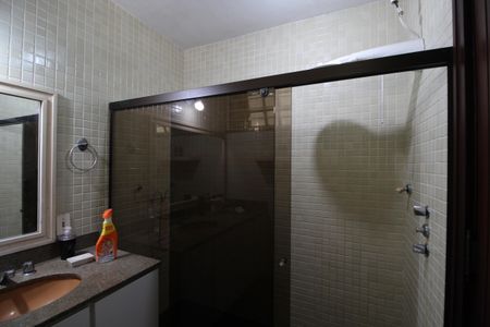 Casa de condomínio à venda com 724m², 4 quartos e 3 vagasQuarto 3 - Suíte