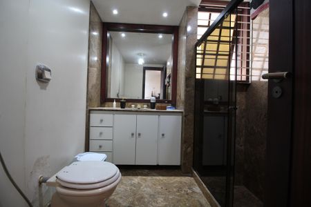 Casa de condomínio à venda com 724m², 4 quartos e 3 vagasQuarto 4 - Suíte