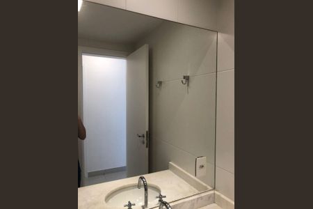 Apartamento à venda com 79m², 1 quarto e 1 vaga