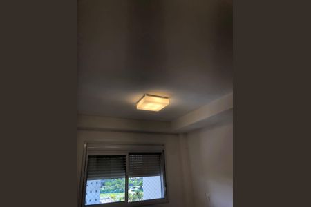 Apartamento à venda com 79m², 1 quarto e 1 vaga