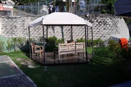 Apartamento à venda com 2 quartos, 43m² em Barreto, Niterói