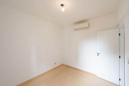 Apartamento à venda com 95m², 3 quartos e 2 vagas Apartamento à venda com 95m², 3 quartos e 2 vagasQuarto 2