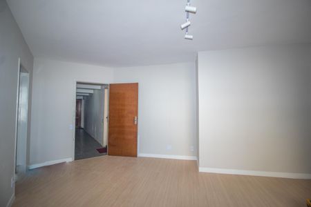 Sala de apartamento à venda com 2 quartos, 68m² em Tristeza, Porto Alegre