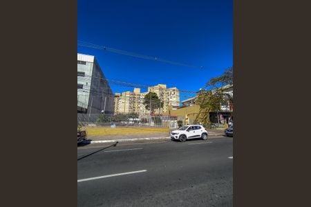 Apartamento à venda com 68m², 2 quartos e 1 vaga Apartamento à venda com 68m², 2 quartos e 1 vagaFachada