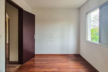 Quarto 1 de apartamento para alugar com 2 quartos, 65m² em Jardim Ester Yolanda, São Paulo
