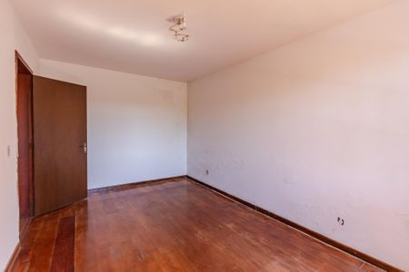 Quarto 1 de casa à venda com 3 quartos, 230m² em Camaquã, Porto Alegre
