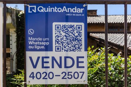Casa à venda com 230m², 3 quartos e 3 vagasPlaca