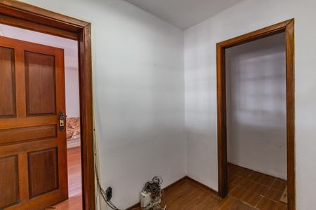 Casa à venda com 230m², 3 quartos e 3 vagasQuarto de Serviço