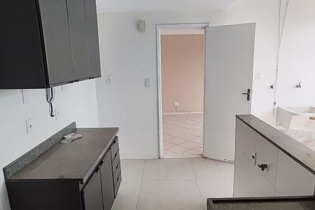 Apartamento à venda com 112m², 3 quartos e 1 vaga Apartamento à venda com 112m², 3 quartos e 1 vagaCozinha