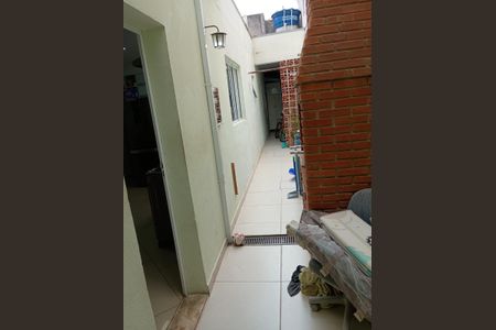 Foto 03 de casa à venda com 1 quarto, 136m² em Taboão, Diadema