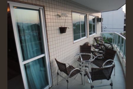 Apartamento para alugar com 102m², 3 quartos e 2 vagas