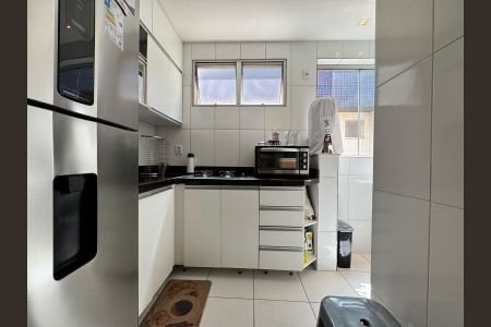 Cozinha de apartamento para alugar com 3 quartos, 123m² em Manacás, Belo Horizonte