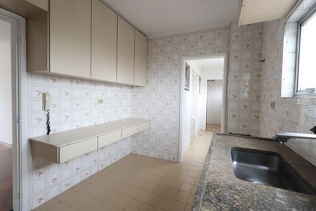 Apartamento à venda com 75m², 2 quartos e 1 vagaCozinha