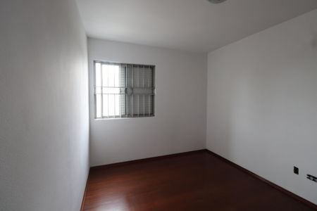 Apartamento à venda com 75m², 2 quartos e 1 vaga Suíte