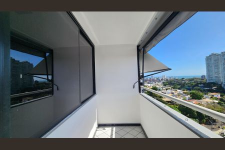 Sala - Varanda de apartamento para alugar com 3 quartos, 96m² em Candeal, Salvador
