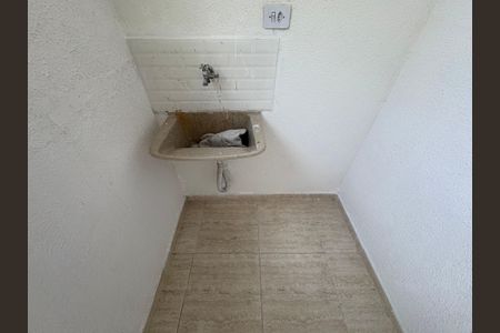 Apartamento para alugar com 80m², 2 quartos e 1 vaga Apartamento para alugar com 80m², 2 quartos e 1 vagaÁrea de Serviço