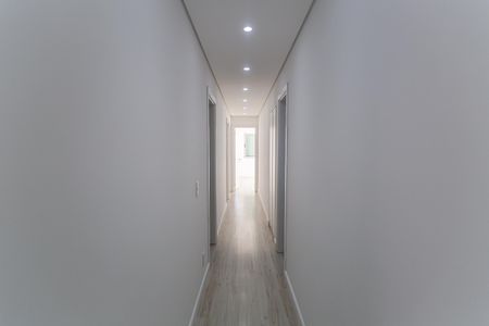 Apartamento à venda com 227m², 4 quartos e 4 vagasCorredor