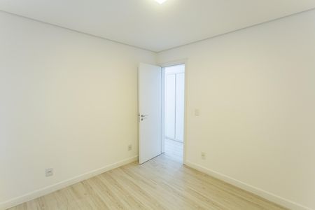 Apartamento à venda com 227m², 4 quartos e 4 vagasQuarto 2