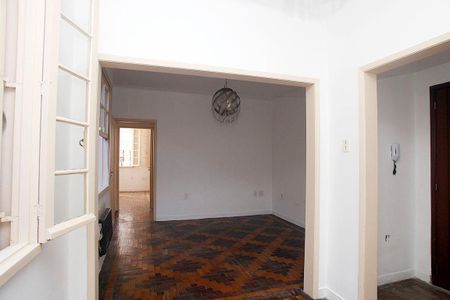 Sala de apartamento à venda com 2 quartos, 60m² em Floresta, Porto Alegre