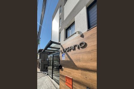 Apartamento à venda com 53m², 2 quartos e 1 vagaFachada + plaquinha