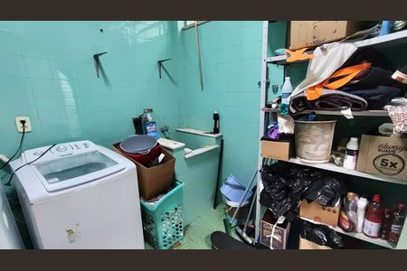 Casa para alugar com 2000m², 4 quartos e 12 vagas Casa para alugar com 2000m², 4 quartos e 12 vagasÁrea de Serviço