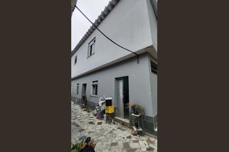 Casa para alugar com 2000m², 4 quartos e 12 vagas Casa para alugar com 2000m², 4 quartos e 12 vagasEdicula