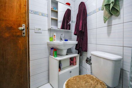 Banheiro de casa para alugar com 1 quarto, 51m² em Vila Brasilandia, São Paulo