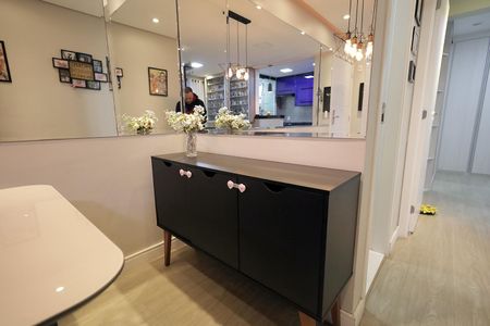 Apartamento à venda com 66m², 2 quartos e 2 vagas Apartamento à venda com 66m², 2 quartos e 2 vagasSala