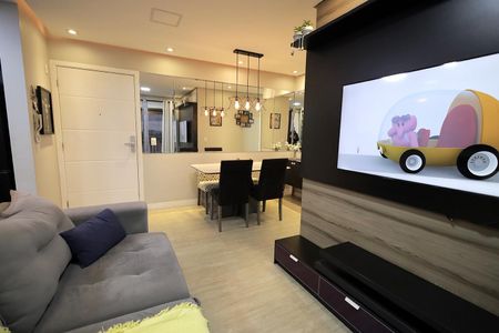 Apartamento à venda com 66m², 2 quartos e 2 vagas Apartamento à venda com 66m², 2 quartos e 2 vagasSala