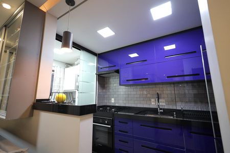 Apartamento à venda com 66m², 2 quartos e 2 vagas Apartamento à venda com 66m², 2 quartos e 2 vagasCozinha