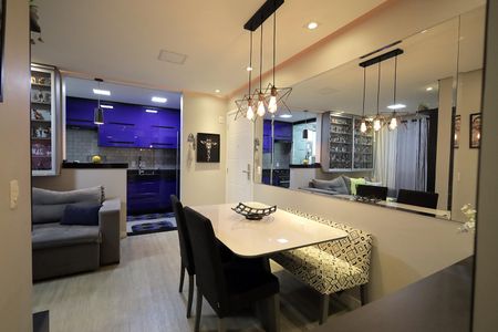 Apartamento à venda com 66m², 2 quartos e 2 vagas Apartamento à venda com 66m², 2 quartos e 2 vagasSala