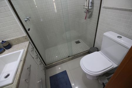 Apartamento à venda com 113m², 3 quartos e 2 vagasQuarto 3 - Banheiro