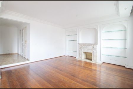 Apartamento para alugar com 4 quartos, 194m² em Campo Belo, São Paulo