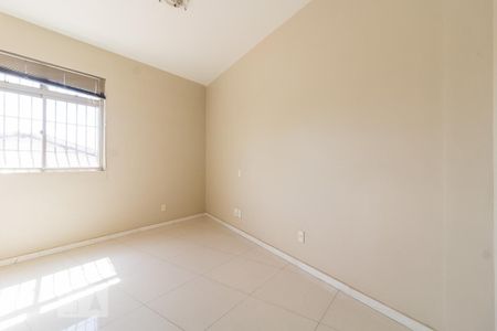 Apartamento à venda com 168m², 4 quartos e 2 vagasQuarto 2