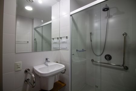 Studio para alugar com 25m², 1 quarto e sem vaga Studio para alugar com 25m², 1 quarto e sem vagaBanheiro
