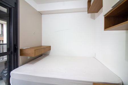 Studio para alugar com 25m², 1 quarto e sem vaga Studio para alugar com 25m², 1 quarto e sem vagaStudio